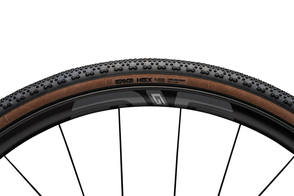 Tire HEX 700×44 TAN