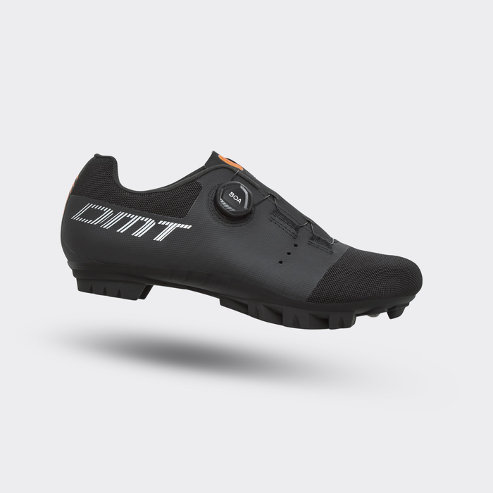 DMT KM4 Black